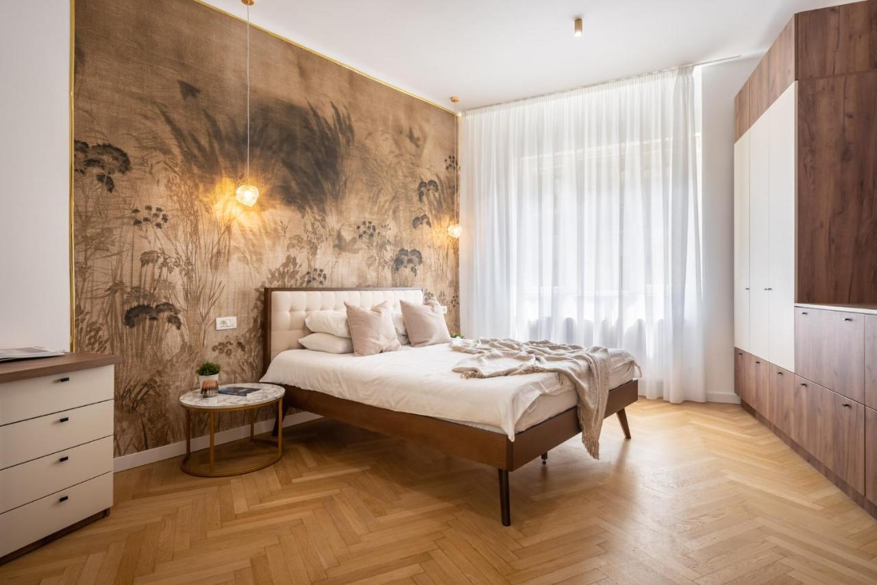 Old Town Bucharest, Luxury 2 Bedrooms Apartment Luaran gambar