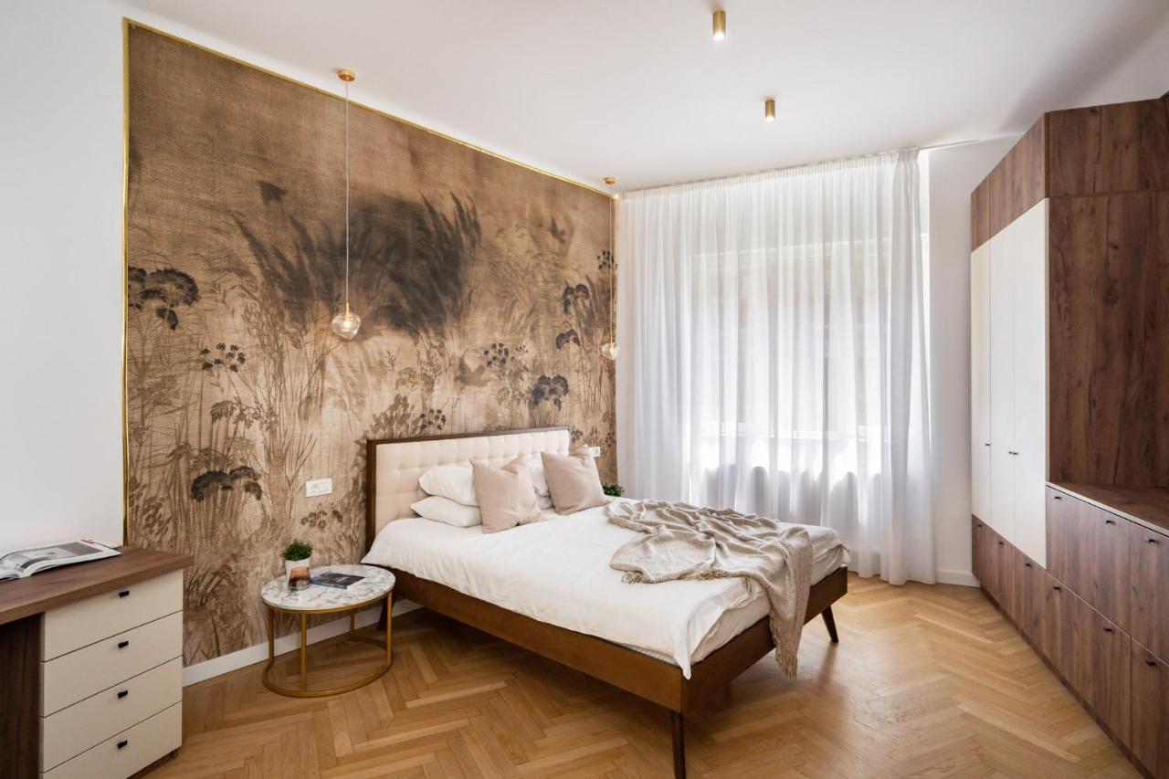 Old Town Bucharest, Luxury 2 Bedrooms Apartment Luaran gambar
