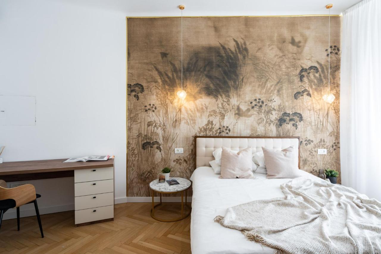 Old Town Bucharest, Luxury 2 Bedrooms Apartment Luaran gambar