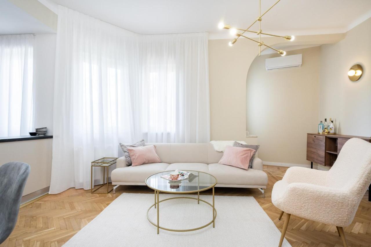 Old Town Bucharest, Luxury 2 Bedrooms Apartment Luaran gambar